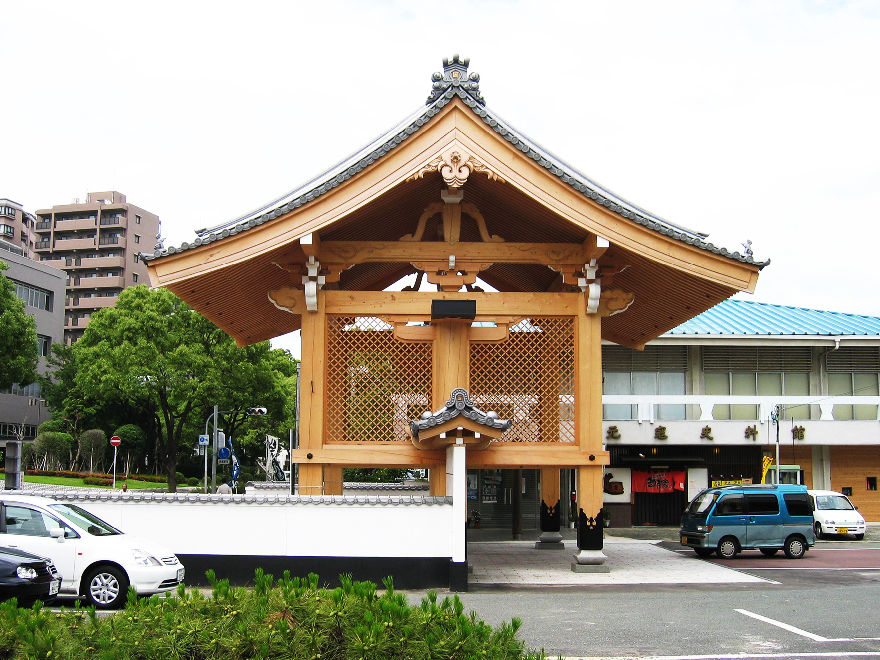 日蓮聖人銅像護持協会